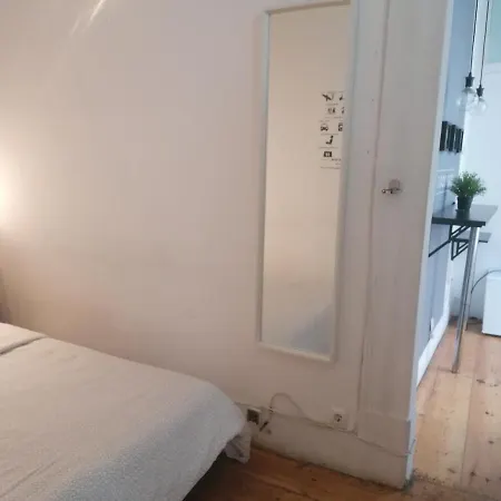 Hostel Party Zone