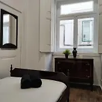 Hostel Party Zone Lisbon