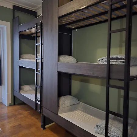 Hostal Party Zone *