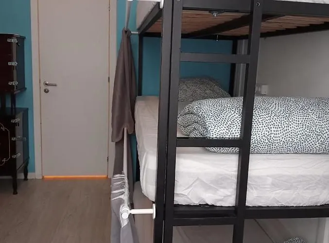 Хостел Party Zone