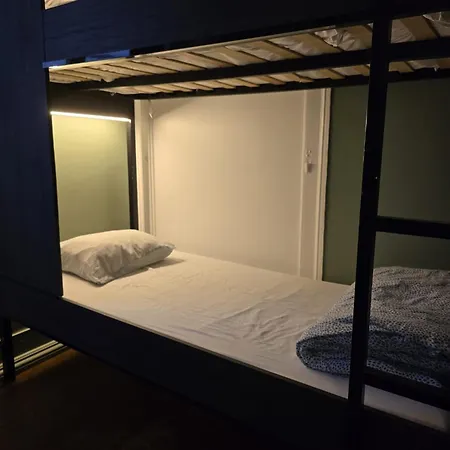 Party Zone Hostel